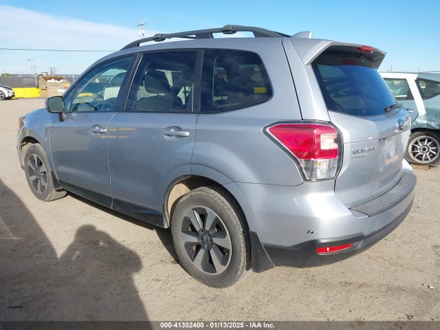 Subaru Forester 2.5i Premium 2017 JF2SJADC4HH416342 Image 3