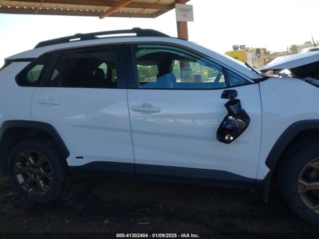 2T3UWRFV1PW154391 Toyota Rav4 Hybrid Woodland Edition