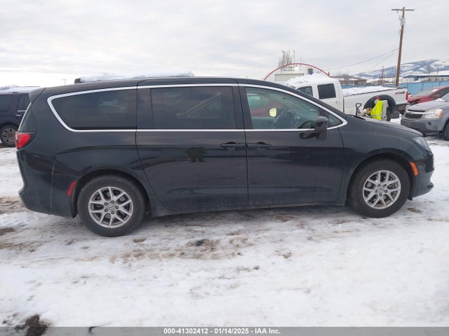 Chrysler Voyager Lx 2023 2C4RC1CG5PR615611 Image 13
