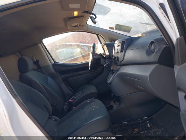 3N6CM0KN3FK717016 Nissan Nv200 S