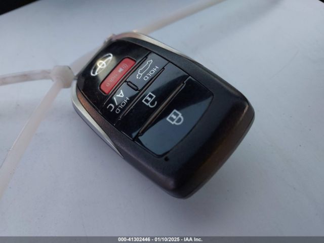 JTMEB3FVXPD131475 Toyota Rav4 Prime Xse
