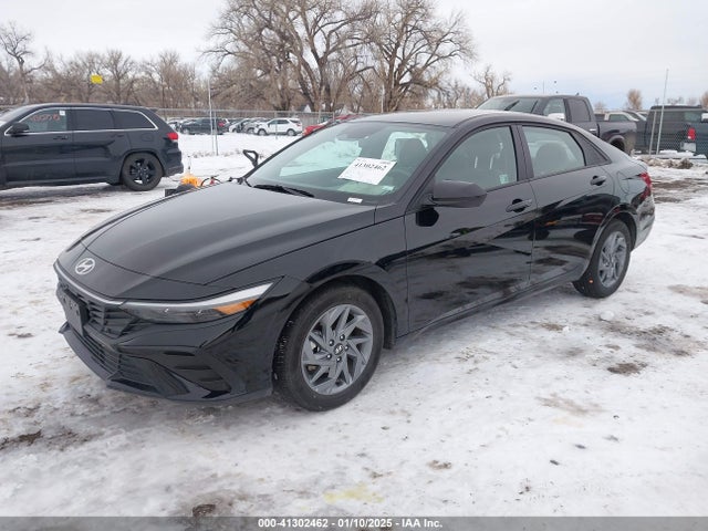 Hyundai ELANTRA SEL 2024 KMHLM4DGXRU822807 Image 2