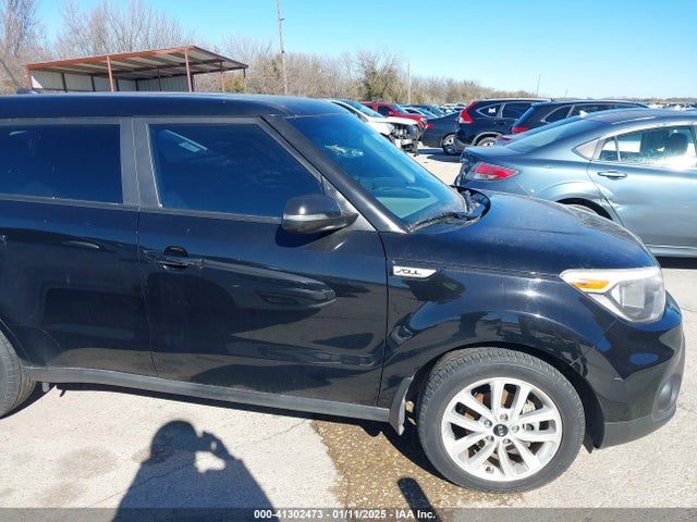 KIA SOUL + 2017 KNDJP3A55H7475917 Image 13