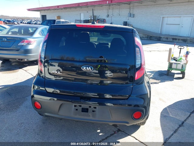 KIA SOUL + 2017 KNDJP3A55H7475917 Image 16