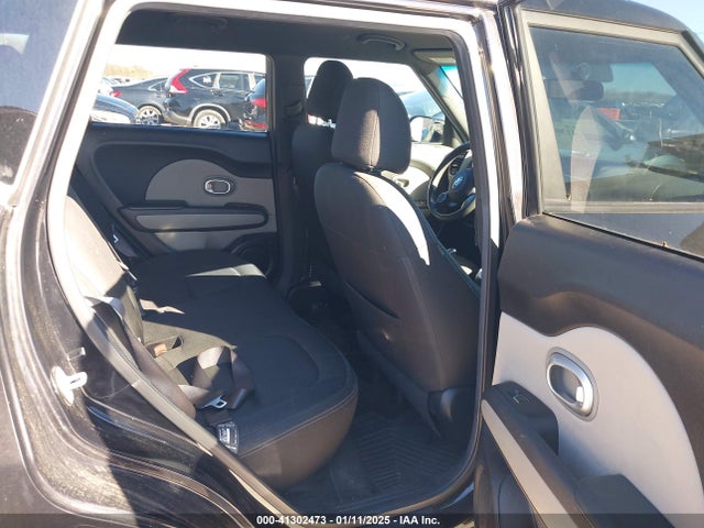 KIA SOUL + 2017 KNDJP3A55H7475917 Image 8