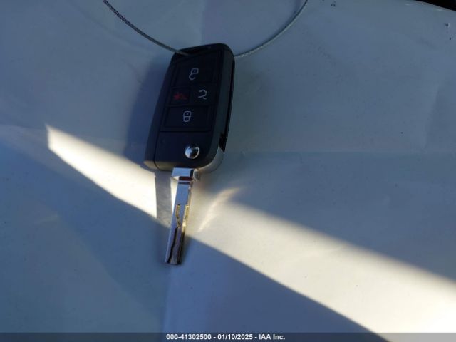 3VWC57BU4KM073392 Volkswagen Jetta