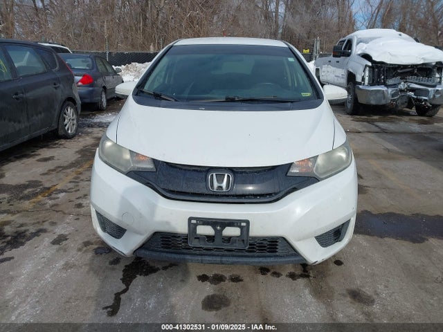 Honda FIT LX 2017 JHMGK5H53HS021154 Image 12