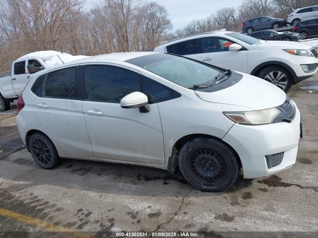 Honda FIT LX 2017 JHMGK5H53HS021154 Image 13
