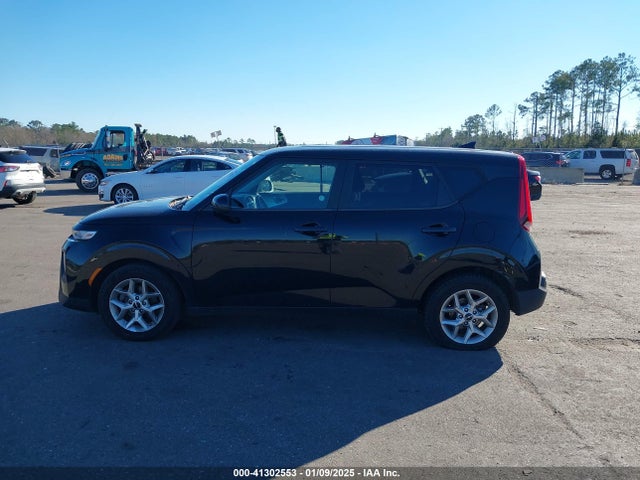 KIA SOUL LX 2022 KNDJ23AU7N7183865 Image 14