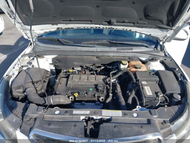 1G1PC5SB6F7187092 Chevrolet Cruze 1lt Auto