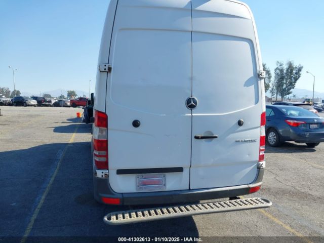 WD3PE8DB3FP132402 Mercedes-Benz Sprinter 2500 High Roof