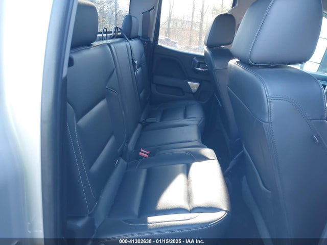 1GCVKREC4JZ379931 Chevrolet Silverado 1500 1lt
