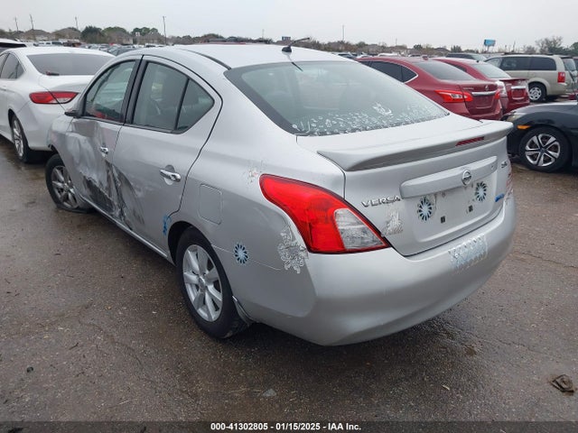 Nissan Versa 1.6 Sv 2014 3N1CN7AP8EL810461 Image 3
