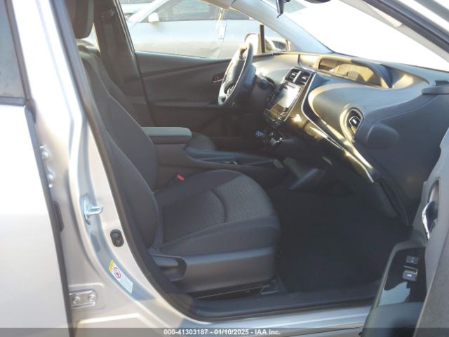 JTDKBRFU6J3593302 Toyota Prius Two