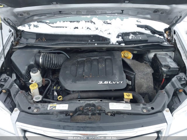 2C4RC1BG0FR751922 Chrysler Town & Country Touring