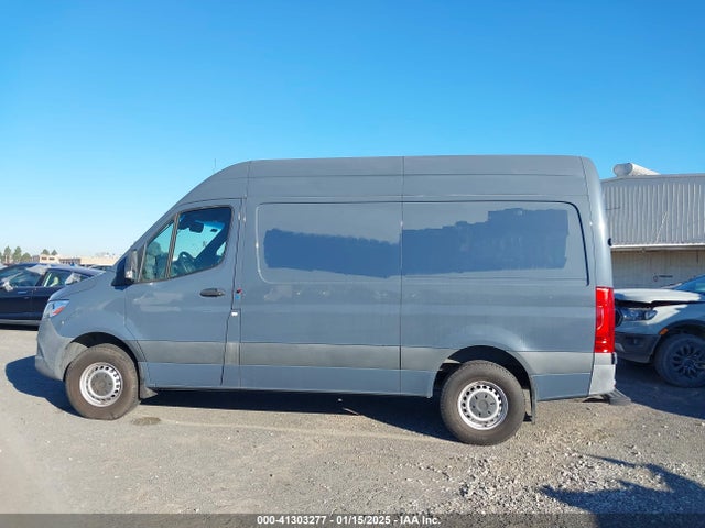 WD4PF0CDXKP093895 Mercedes-Benz Sprinter 2500 High Roof V6/standard Roof V6