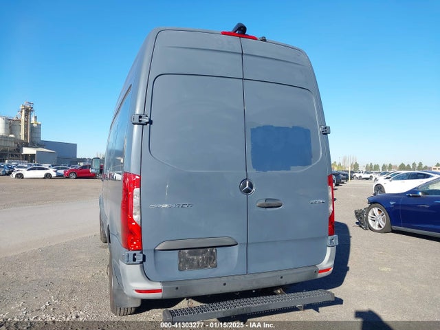 WD4PF0CDXKP093895 Mercedes-Benz Sprinter 2500 High Roof V6/standard Roof V6