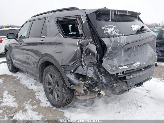 Ford EXPLORER XLT 2021 1FMSK8DH5MGA14163 Image 3
