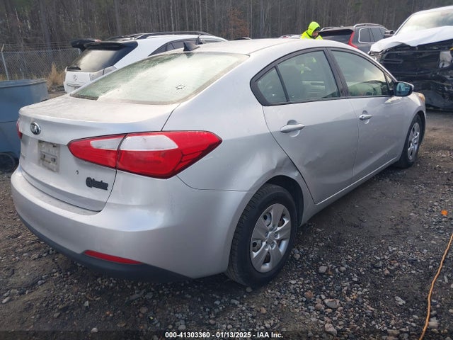 KIA FORTE LX 2015 KNAFK4A68F5361046 Image 4