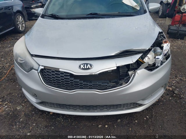 KIA FORTE LX 2015 KNAFK4A68F5361046 Image 6