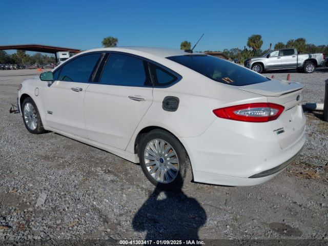 3FA6P0SU6ER224490 Ford Fusion Energi Titanium