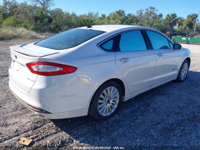 3FA6P0SU6ER224490 Ford Fusion Energi Titanium