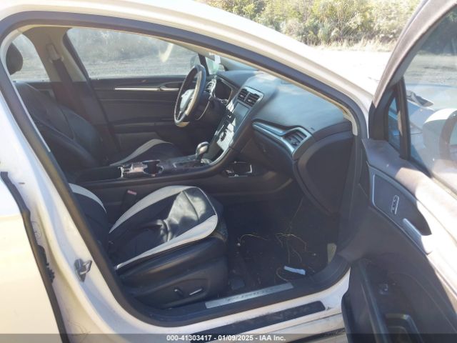 3FA6P0SU6ER224490 Ford Fusion Energi Titanium
