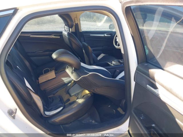 3FA6P0SU6ER224490 Ford Fusion Energi Titanium