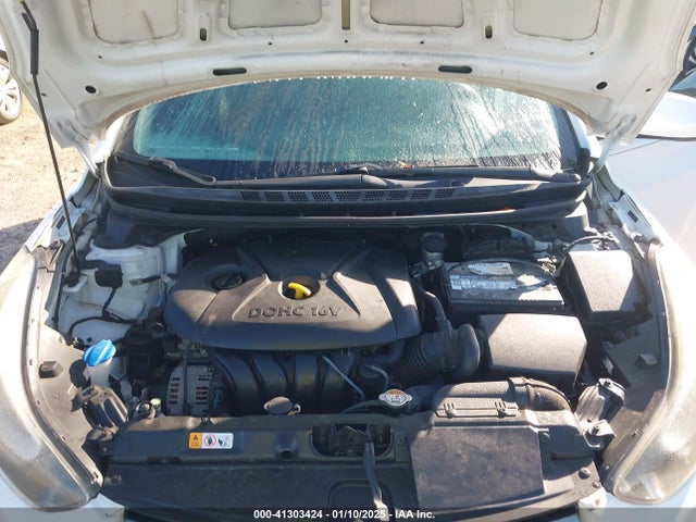 Hyundai ELANTRA SE 2015 5NPDH4AE2FH576017 Image 10