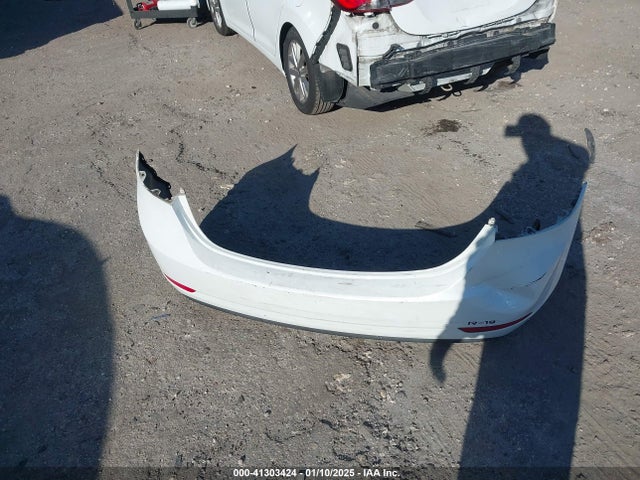Hyundai ELANTRA SE 2015 5NPDH4AE2FH576017 Image 12