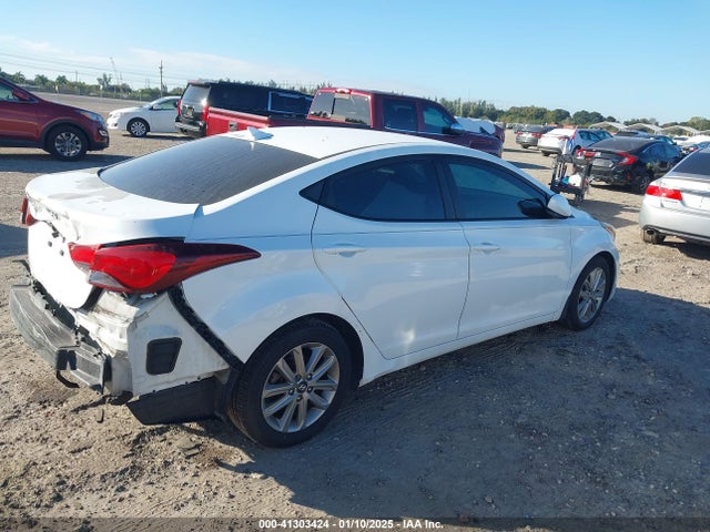 Hyundai ELANTRA SE 2015 5NPDH4AE2FH576017 Image 15