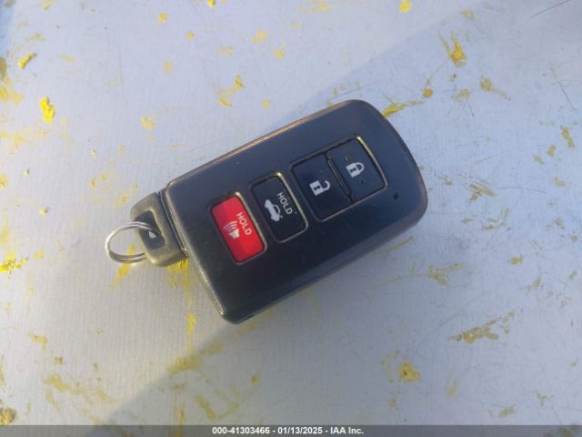 4T1BF1FK9EU727526 Toyota CAMRY XLE