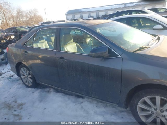 4T1BF1FK9EU727526 Toyota CAMRY XLE