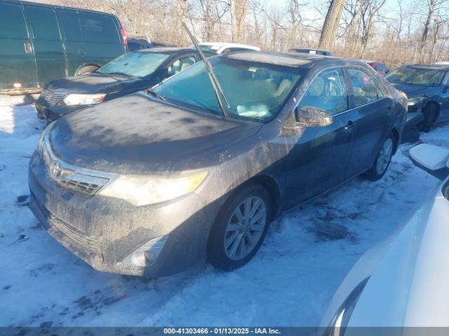 4T1BF1FK9EU727526 Toyota CAMRY XLE