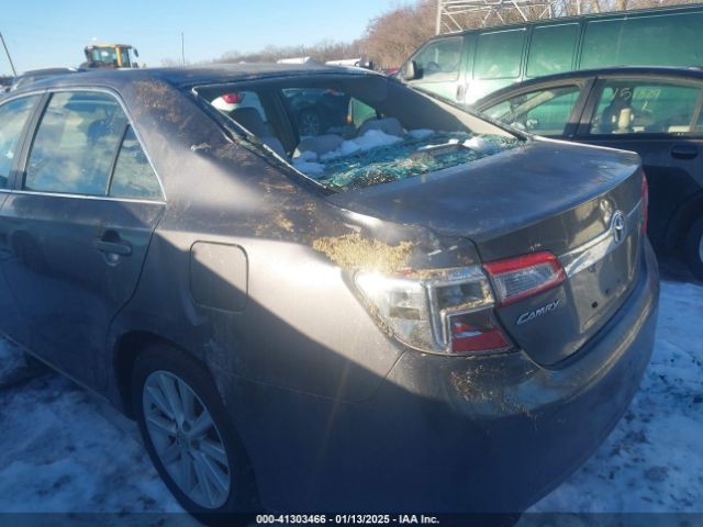 4T1BF1FK9EU727526 Toyota CAMRY XLE