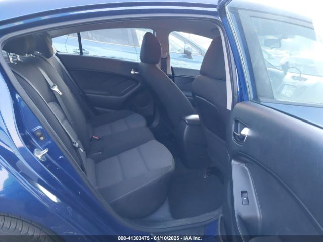 3KPFL4A78HE030080 KIA FORTE S