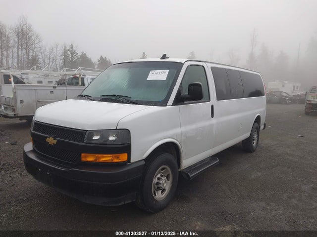 1GAZGNFP0P1259668 Chevrolet Express Passenger Rwd 3500 Extended Wheelbase Ls