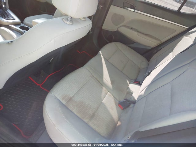 Hyundai ELANTRA SE 2017 5NPD84LF5HH021166 Image 8