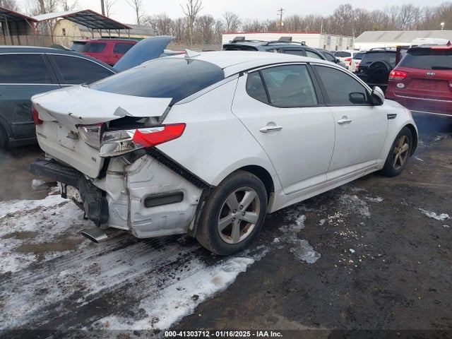 5XXGM4A74FG499110 KIA Optima Lx