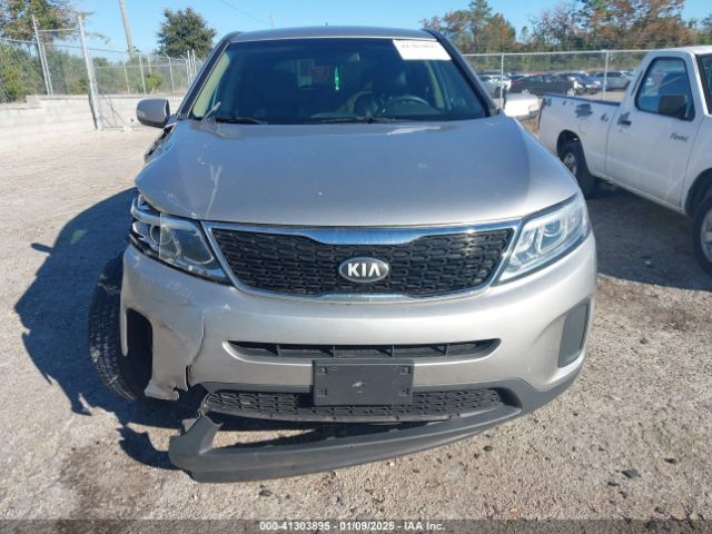 5XYKT3A66EG477120 KIA SORENTO LX