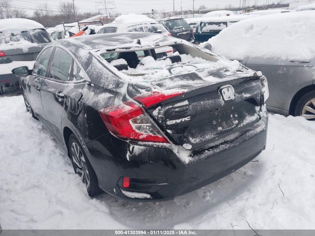 Honda CIVIC EX 2018 19XFC2F85JE026807 Image 3