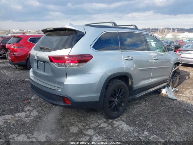 5TDJZRFH5KS606423 Toyota Highlander Se