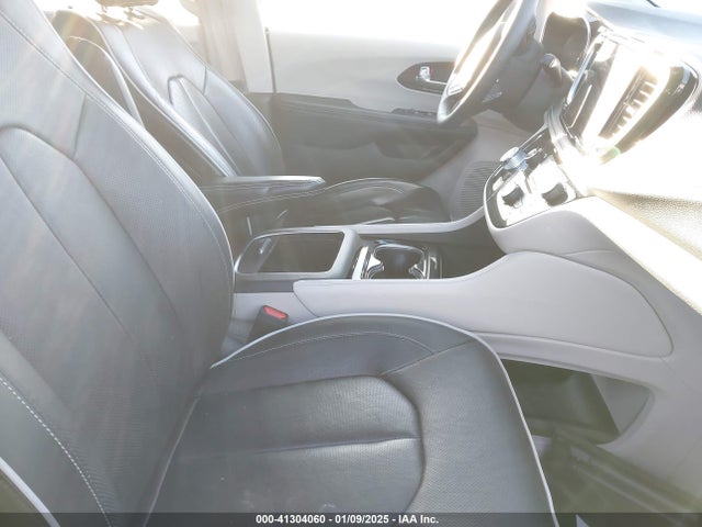 2C4RC1GG5PR559471 Chrysler Pacifica Limited