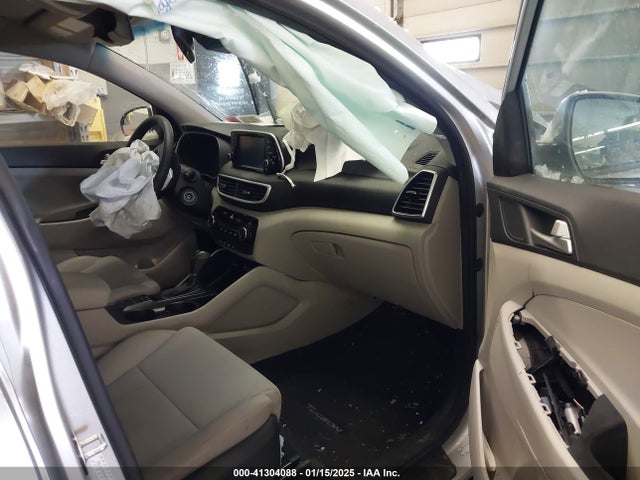 Hyundai TUCSON SE 2019 KM8J2CA48KU982613 Image 5