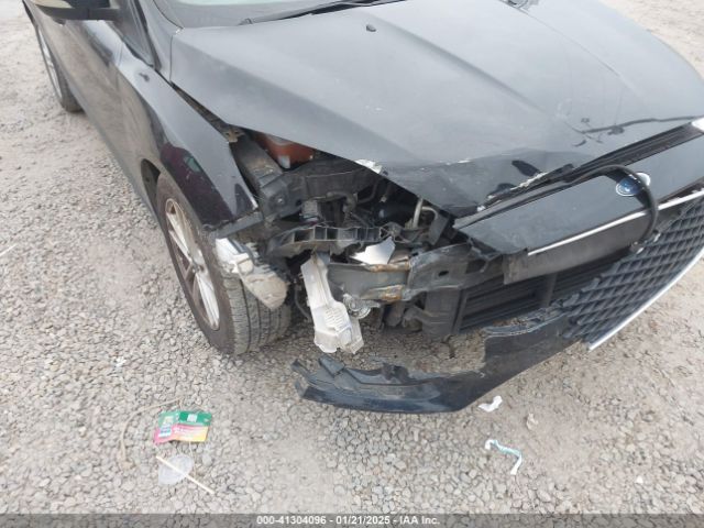 1FADP3F2XHL269548 Ford FOCUS SE
