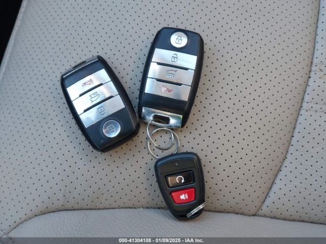 5XYKUDA78FG630562 KIA Sorento Ex V6