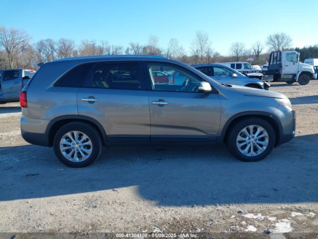 5XYKUDA78FG630562 KIA Sorento Ex V6