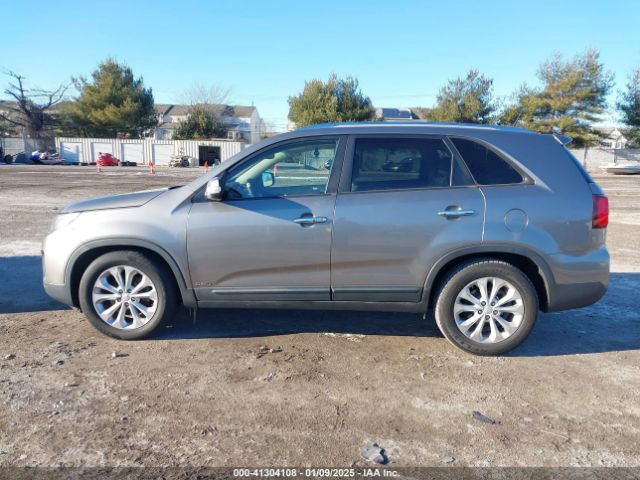5XYKUDA78FG630562 KIA Sorento Ex V6