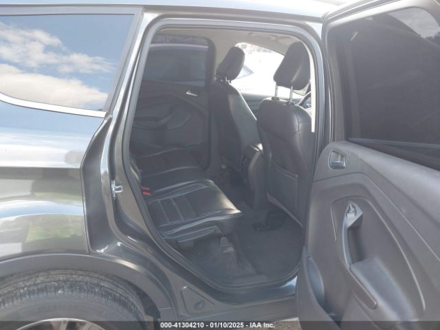 1FMCU0HD9JUC44888 Ford ESCAPE SEL