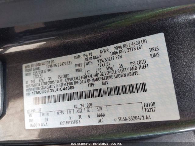 1FMCU0HD9JUC44888 Ford ESCAPE SEL